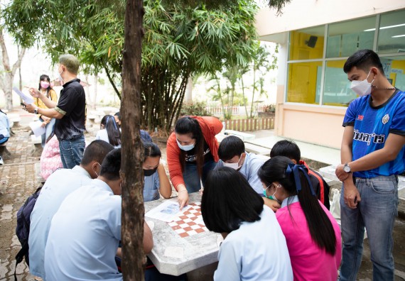 ภาพกิจกรรม  คณะวิทยาศาสตร์และเทคโนโลยี จัดค่ายวิทยาศาสตร์สัญจรโรงเรียนมัธยมพัชรกิติยาภา 2 กำแพงเพชร
