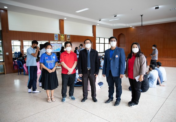 ภาพกิจกรรม  คณะวิทยาศาสตร์และเทคโนโลยี จัดค่ายวิทยาศาสตร์สัญจรโรงเรียนมัธยมพัชรกิติยาภา 2 กำแพงเพชร