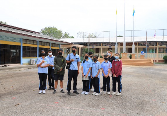 ภาพกิจกรรม  คณะวิทยาศาสตร์และเทคโนโลยี จัดค่ายวิทยาศาสตร์สัญจรโรงเรียนมัธยมพัชรกิติยาภา 2 กำแพงเพชร