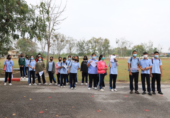 ภาพกิจกรรม  คณะวิทยาศาสตร์และเทคโนโลยี จัดค่ายวิทยาศาสตร์สัญจรโรงเรียนมัธยมพัชรกิติยาภา 2 กำแพงเพชร