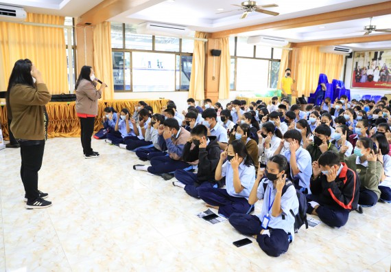 ภาพกิจกรรม  คณะวิทยาศาสตร์และเทคโนโลยี จัดค่ายวิทยาศาสตร์สัญจรโรงเรียนมัธยมพัชรกิติยาภา 2 กำแพงเพชร