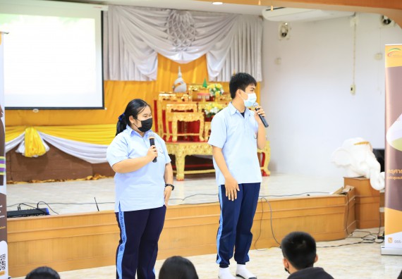 ภาพกิจกรรม  คณะวิทยาศาสตร์และเทคโนโลยี จัดค่ายวิทยาศาสตร์สัญจรโรงเรียนมัธยมพัชรกิติยาภา 2 กำแพงเพชร