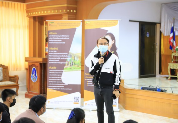 ภาพกิจกรรม  คณะวิทยาศาสตร์และเทคโนโลยี จัดค่ายวิทยาศาสตร์สัญจรโรงเรียนมัธยมพัชรกิติยาภา 2 กำแพงเพชร