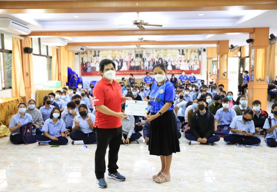 ภาพกิจกรรม  คณะวิทยาศาสตร์และเทคโนโลยี จัดค่ายวิทยาศาสตร์สัญจรโรงเรียนมัธยมพัชรกิติยาภา 2 กำแพงเพชร