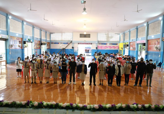 ภาพกิจกรรม  คณะวิทยาศาสตร์และเทคโนโลยี จัดค่ายวิทยาศาสตร์สัญจรโรงเรียนโกสัมพีวิทยา