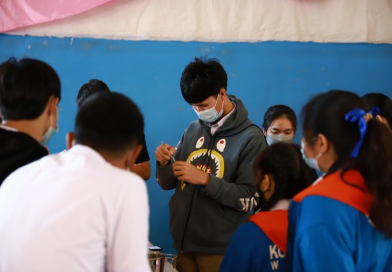 ภาพกิจกรรม  คณะวิทยาศาสตร์และเทคโนโลยี จัดค่ายวิทยาศาสตร์สัญจรโรงเรียนโกสัมพีวิทยา