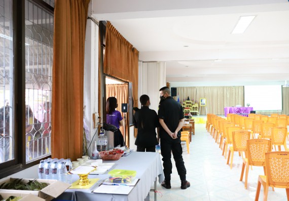 ภาพกิจกรรม  คณะวิทยาศาสตร์และเทคโนโลยี จัดค่ายวิทยาศาสตร์สัญจรโรงเรียนสลกบาตรวิทยา