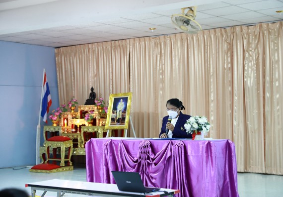 ภาพกิจกรรม  คณะวิทยาศาสตร์และเทคโนโลยี จัดค่ายวิทยาศาสตร์สัญจรโรงเรียนสลกบาตรวิทยา