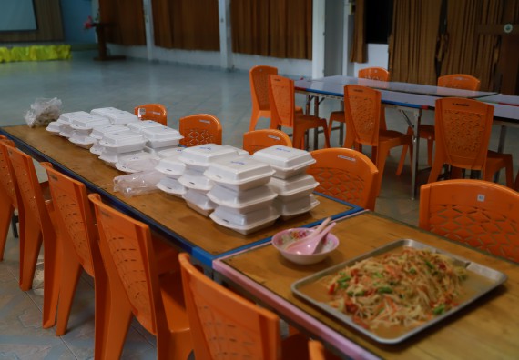 ภาพกิจกรรม  คณะวิทยาศาสตร์และเทคโนโลยี จัดค่ายวิทยาศาสตร์สัญจรโรงเรียนสลกบาตรวิทยา