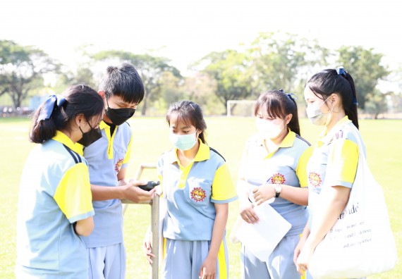 ภาพกิจกรรม  คณะวิทยาศาสตร์และเทคโนโลยี จัดค่ายวิทยาศาสตร์สัญจรโรงเรียนสลกบาตรวิทยา
