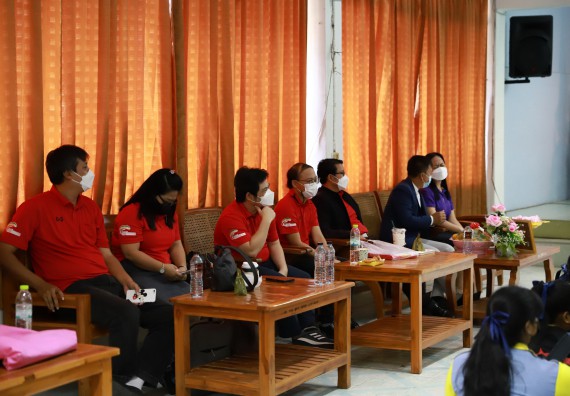 ภาพกิจกรรม  คณะวิทยาศาสตร์และเทคโนโลยี จัดค่ายวิทยาศาสตร์สัญจรโรงเรียนสลกบาตรวิทยา