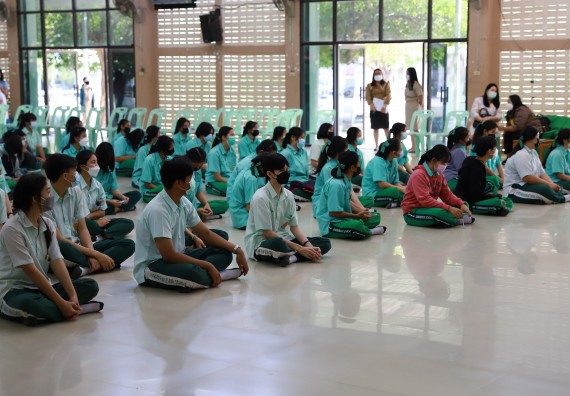 ภาพกิจกรรม  คณะวิทยาศาสตร์และเทคโนโลยี จัดค่ายวิทยาศาสตร์สัญจรโรงเรียนลานกระบือวิทยา