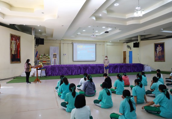 ภาพกิจกรรม  คณะวิทยาศาสตร์และเทคโนโลยี จัดค่ายวิทยาศาสตร์สัญจรโรงเรียนลานกระบือวิทยา