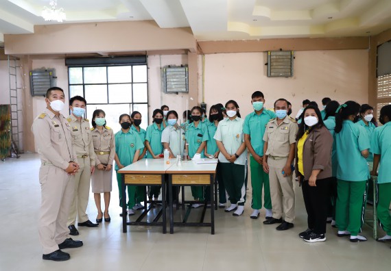 ภาพกิจกรรม  คณะวิทยาศาสตร์และเทคโนโลยี จัดค่ายวิทยาศาสตร์สัญจรโรงเรียนลานกระบือวิทยา