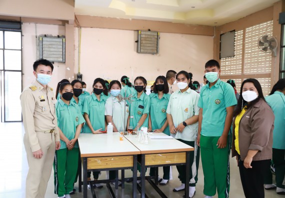 ภาพกิจกรรม  คณะวิทยาศาสตร์และเทคโนโลยี จัดค่ายวิทยาศาสตร์สัญจรโรงเรียนลานกระบือวิทยา