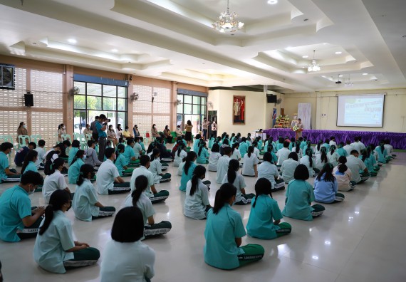 ภาพกิจกรรม  คณะวิทยาศาสตร์และเทคโนโลยี จัดค่ายวิทยาศาสตร์สัญจรโรงเรียนลานกระบือวิทยา