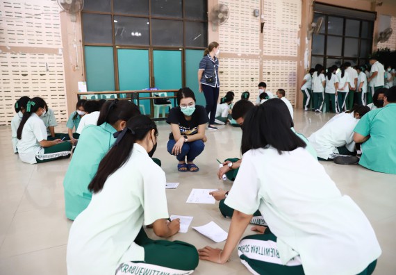 ภาพกิจกรรม  คณะวิทยาศาสตร์และเทคโนโลยี จัดค่ายวิทยาศาสตร์สัญจรโรงเรียนลานกระบือวิทยา