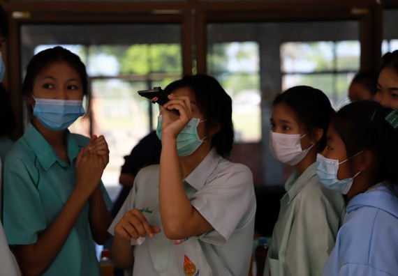 ภาพกิจกรรม  คณะวิทยาศาสตร์และเทคโนโลยี จัดค่ายวิทยาศาสตร์สัญจรโรงเรียนลานกระบือวิทยา