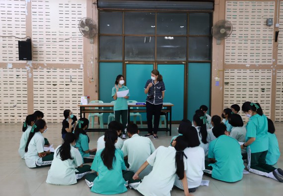 ภาพกิจกรรม  คณะวิทยาศาสตร์และเทคโนโลยี จัดค่ายวิทยาศาสตร์สัญจรโรงเรียนลานกระบือวิทยา