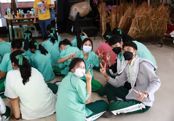 ภาพกิจกรรม  คณะวิทยาศาสตร์และเทคโนโลยี จัดค่ายวิทยาศาสตร์สัญจรโรงเรียนลานกระบือวิทยา