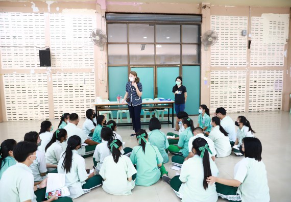 ภาพกิจกรรม  คณะวิทยาศาสตร์และเทคโนโลยี จัดค่ายวิทยาศาสตร์สัญจรโรงเรียนลานกระบือวิทยา