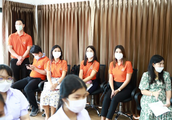 คณะวิทยาศาสตร์และเทคโนโลยี จัดค่ายวิทยาศาสตร์สัญจรโรงเรียนคณฑีพิทยาคม