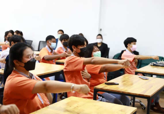 คณะวิทยาศาสตร์และเทคโนโลยี จัดค่ายวิทยาศาสตร์สัญจรโรงเรียนคณฑีพิทยาคม