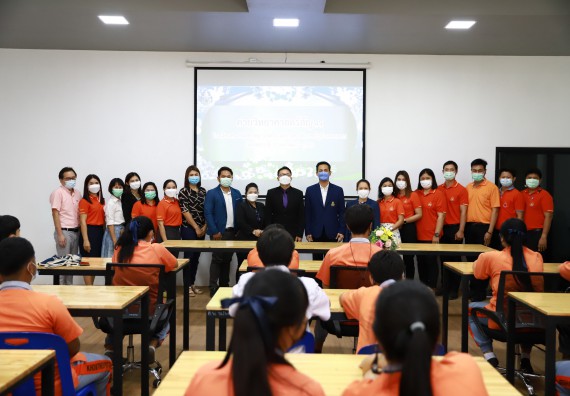 คณะวิทยาศาสตร์และเทคโนโลยี จัดค่ายวิทยาศาสตร์สัญจรโรงเรียนคณฑีพิทยาคม