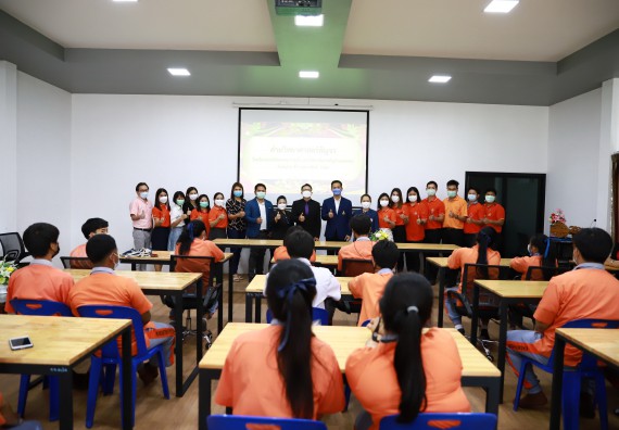 คณะวิทยาศาสตร์และเทคโนโลยี จัดค่ายวิทยาศาสตร์สัญจรโรงเรียนคณฑีพิทยาคม