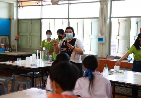 คณะวิทยาศาสตร์และเทคโนโลยี จัดค่ายวิทยาศาสตร์สัญจรโรงเรียนคณฑีพิทยาคม