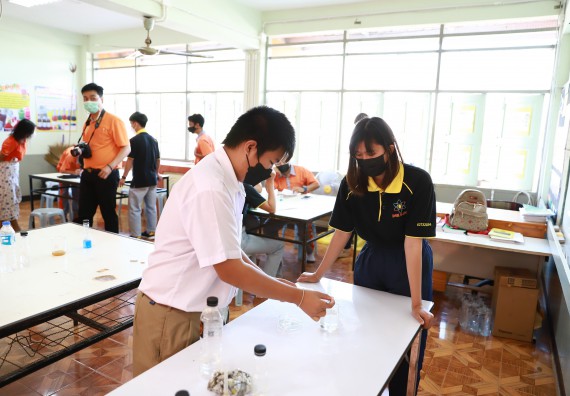 คณะวิทยาศาสตร์และเทคโนโลยี จัดค่ายวิทยาศาสตร์สัญจรโรงเรียนคณฑีพิทยาคม