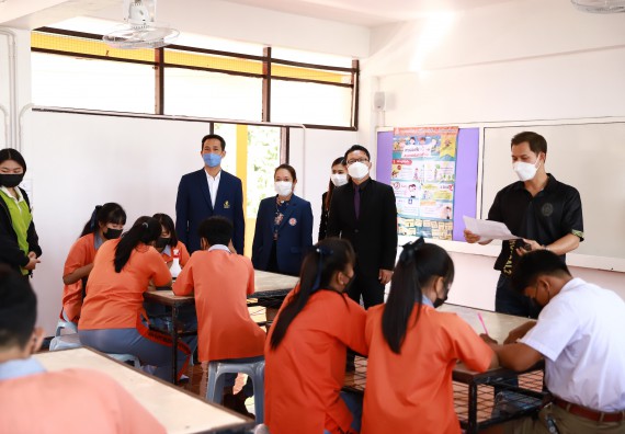 คณะวิทยาศาสตร์และเทคโนโลยี จัดค่ายวิทยาศาสตร์สัญจรโรงเรียนคณฑีพิทยาคม