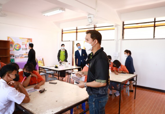 คณะวิทยาศาสตร์และเทคโนโลยี จัดค่ายวิทยาศาสตร์สัญจรโรงเรียนคณฑีพิทยาคม