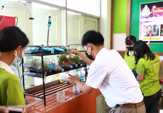 คณะวิทยาศาสตร์และเทคโนโลยี จัดค่ายวิทยาศาสตร์สัญจรโรงเรียนคณฑีพิทยาคม