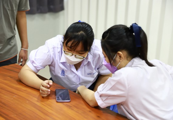 คณะวิทยาศาสตร์และเทคโนโลยี จัดค่ายวิทยาศาสตร์สัญจรโรงเรียนคณฑีพิทยาคม