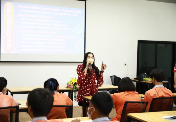 คณะวิทยาศาสตร์และเทคโนโลยี จัดค่ายวิทยาศาสตร์สัญจรโรงเรียนคณฑีพิทยาคม