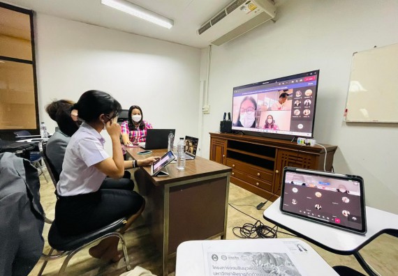 ภาพกิจกรรม คณะวิทยาศาสตร์และเทคโนโลยี นำเสนอโครงการออมสินยุวพัฒน์รักษ์ถิ่น ปี 2565