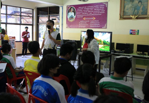 ภาพกิจกรรม คณะวิทยาศาสตร์และเทคโนโลยี จัดกิจกรรมแนะแนวเพื่อประชาสัมพันธ์หลักสูตรโรงเรียนนครไตรตรึงษ์