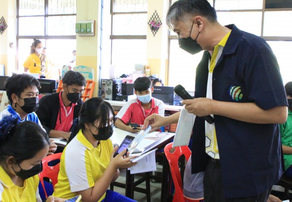 ภาพกิจกรรม คณะวิทยาศาสตร์และเทคโนโลยี จัดกิจกรรมแนะแนวเพื่อประชาสัมพันธ์หลักสูตรโรงเรียนนครไตรตรึงษ์