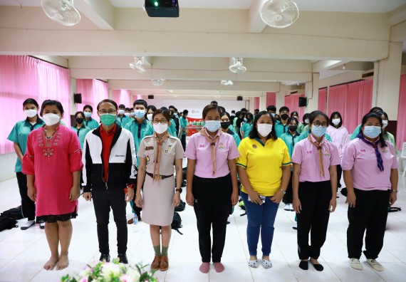 ภาพกิจกรรม  คณะวิทยาศาสตร์และเทคโนโลยี จัดค่ายวิทยาศาสตร์สัญจรโรงเรียนปางมะค่าวิทยาคม