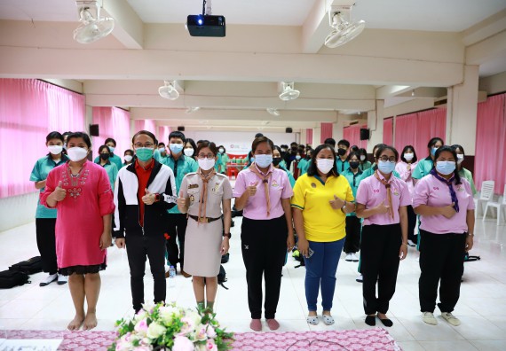 ภาพกิจกรรม  คณะวิทยาศาสตร์และเทคโนโลยี จัดค่ายวิทยาศาสตร์สัญจรโรงเรียนปางมะค่าวิทยาคม