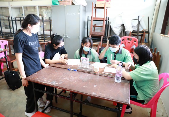 ภาพกิจกรรม  คณะวิทยาศาสตร์และเทคโนโลยี จัดค่ายวิทยาศาสตร์สัญจรโรงเรียนปางมะค่าวิทยาคม