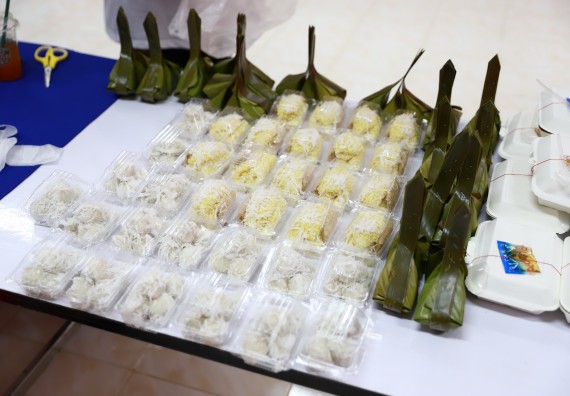 ภาพกิจกรรม  คณะวิทยาศาสตร์และเทคโนโลยี จัดค่ายวิทยาศาสตร์สัญจรโรงเรียนปางมะค่าวิทยาคม