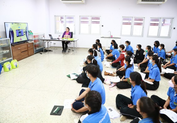 ภาพกิจกรรม  โปรแกรมวิชาสาธารณสุขศาสตร์ จัดกิจกรรมอบรมการช่วยเหลือผู้ป่วยฉุกเฉิน