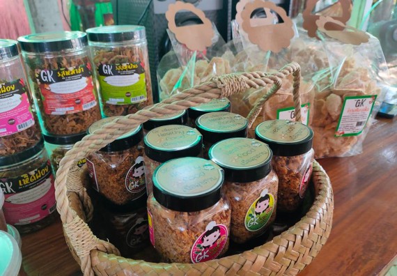 ภาพกิจกรรม  โปรแกรมวิชาวิทยาศาสตร์และเทคโนโลยีการอาหาร จัดอบรมเชิงปฏิบัติการ เรื่องเทคนิคการถ่ายภาพผลิตภัณฑ์เพื่อการโฆษณา