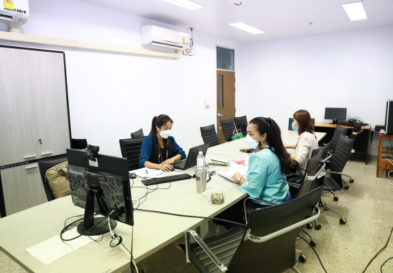 โปรแกรมวิชาเคมี จัดกิจกรรมการพัฒนาหลักสูตร และวิพากษ์หลักสูตร วท.บ.เคมี