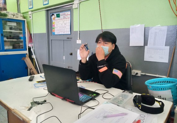 ภาพกิจกรรรม  โปรแกรมวิชาวิทยาการคอมพิวเตอร์และเทคโนโลยีสารสนเทศ จัดโครงการอบรม IoT พื้นฐานด้วยบอร์ด Arduino Uno