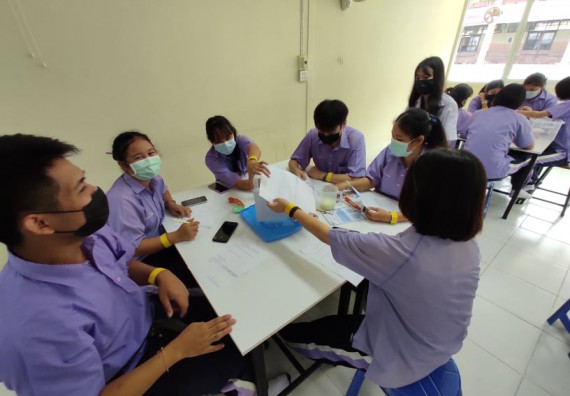 ภาพกิจกรรม  โปรแกรมวิชาเคมี จัดกิจกรรมการอบรมเชิงปฏิบัติการเพื่อการสร้างเสริมองค์ความรู้ทางเคมีให้กับนักเรียนชั้นมัธยมศึกษาตอนปลาย