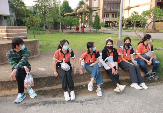 ภาพกิจกรรม  สโมสรนักศึกษาคณะวิทยาศาสตร์และเทคโนโลยี โครงการเรียนรู้ ธำรงศิลปวัฒนธรรมคณะวิทยาศาสตร์และเทคโนโลยี มหาวิทยาลัยราชภัฏกำแพงเพชร ประจำปีงบประมาณ 2565