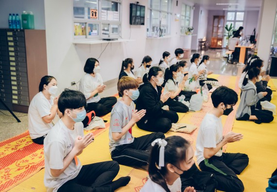 ภาพกิจกรรม  สโมสรนักศึกษาคณะวิทยาศาสตร์และเทคโนโลยี โครงการเรียนรู้ ธำรงศิลปวัฒนธรรมคณะวิทยาศาสตร์และเทคโนโลยี มหาวิทยาลัยราชภัฏกำแพงเพชร ประจำปีงบประมาณ 2565